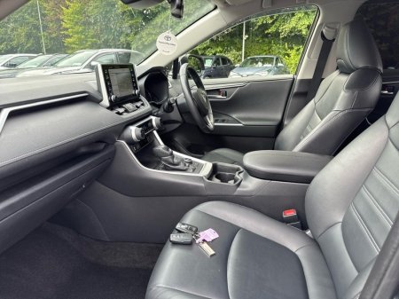 2021 Toyota RAV4 - photo 6