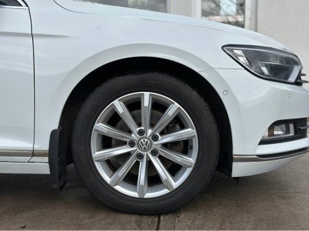 2016 Volkswagen Passat - photo 4