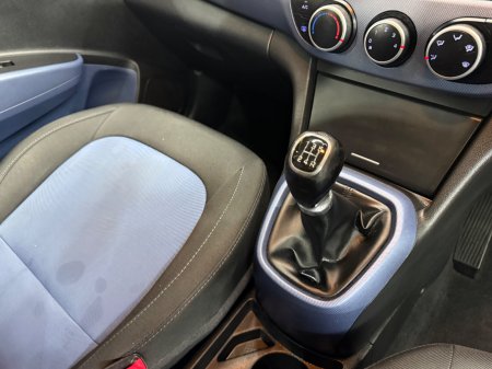 2017 Hyundai i10 - photo 27