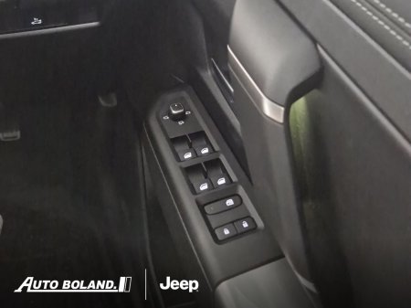 2026 Jeep Compass - photo 16