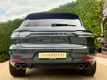 2021 Porsche Macan - photo 4