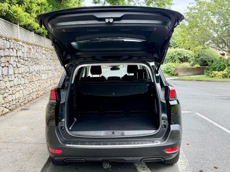 2020 Peugeot 5008 - photo 9