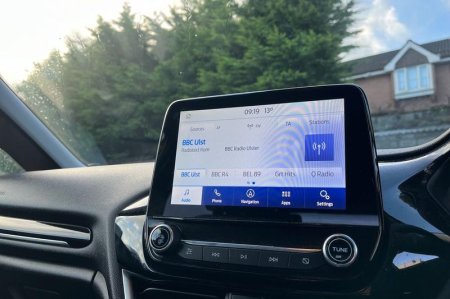 2022 Ford Fiesta - photo 28