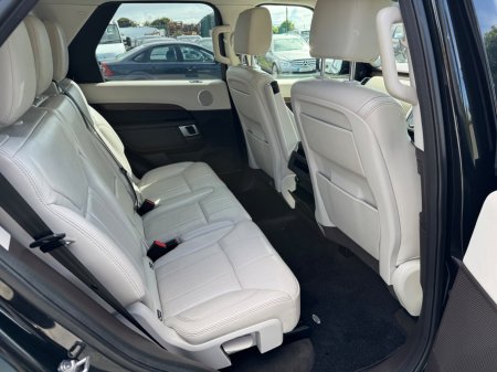 2017 Land Rover Discovery - photo 7