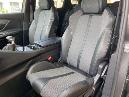 2022 Peugeot 3008 - photo 6