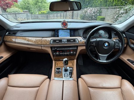 2010 BMW 7-Series - photo 10