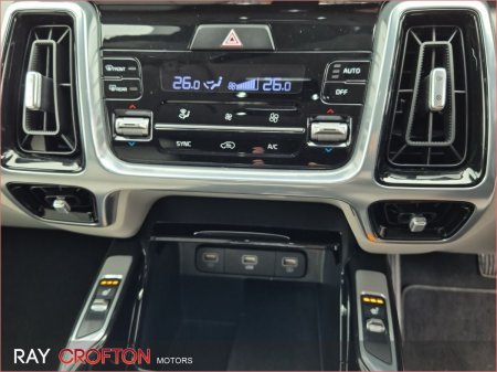 2023 Kia Sorento - photo 13
