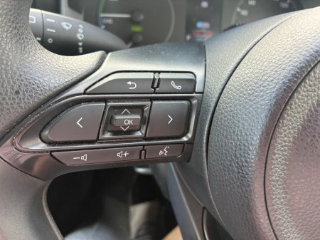 2021 Toyota Yaris - photo 17