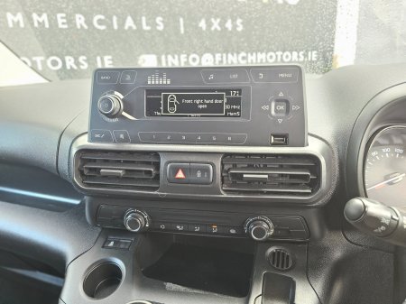 2020 Citroen Berlingo - photo 13