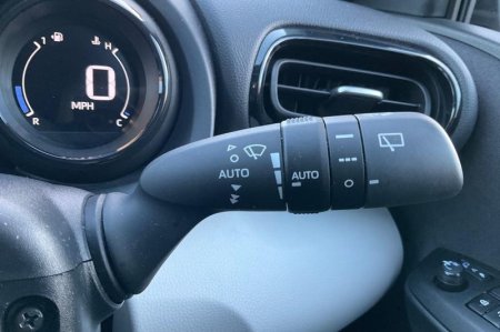2022 Toyota Yaris - photo 15