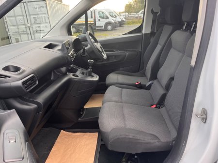2022 Opel Combo - photo 10