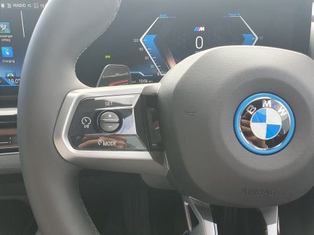 2026 BMW 5-Series - photo 17