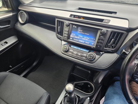 2016 Toyota RAV4 - photo 10