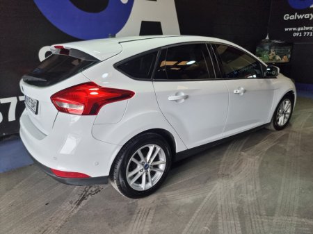 2015 Ford Focus - photo 12