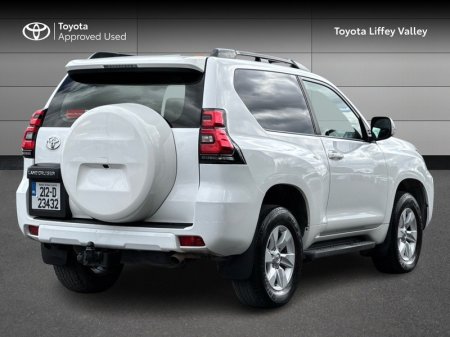 2021 Toyota Land Cruiser - photo 2
