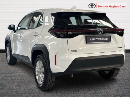 2023 Toyota Yaris Cross - photo 2