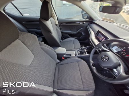 2024 Skoda Octavia - photo 8