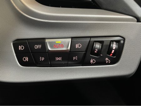 2022 BMW 1-Series - photo 24