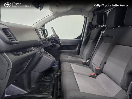 2024 Toyota Proace - photo 6