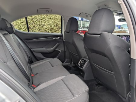 2025 Skoda Octavia - photo 9