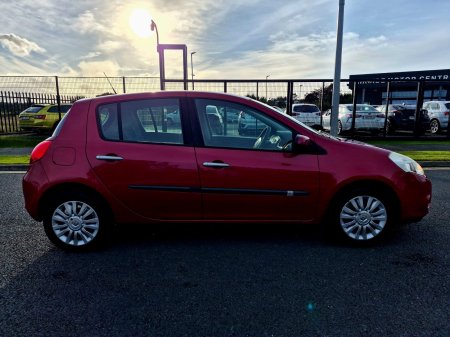 2011 Renault Clio - photo 5