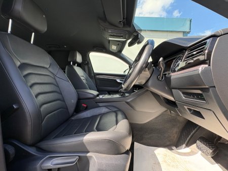 2023 Volkswagen Touareg - photo 6