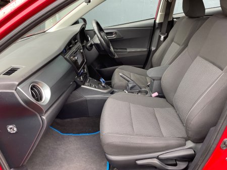 2013 Toyota Auris - photo 6