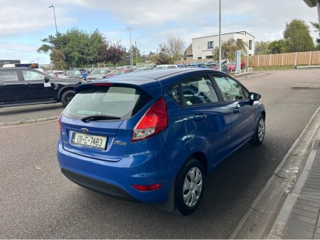 2013 Ford Fiesta - photo 6