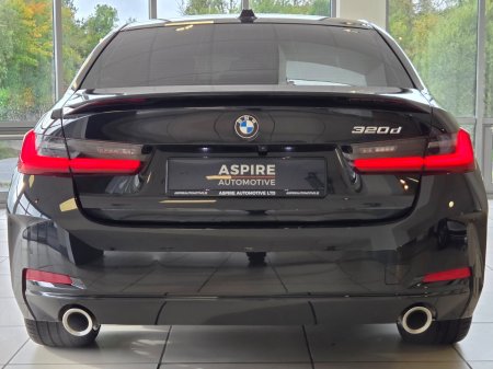 2023 BMW 3-Series - photo 9