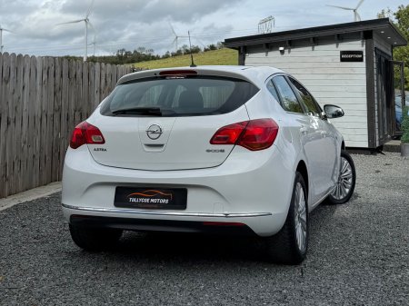 2015 Opel Astra - photo 8
