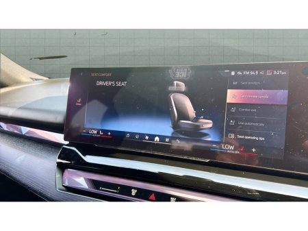 2025 BMW i5 - photo 40