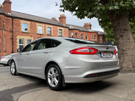 2016 Ford Mondeo - photo 7