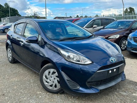 2019 Toyota Aqua S STYLE BLACK AUTOMATIC HYBRID (3118)