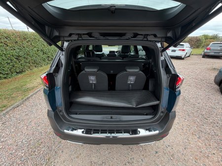 2021 Peugeot 5008 - photo 9