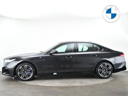 2025 BMW i5 - photo 3