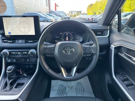 2024 Toyota RAV4 - photo 9