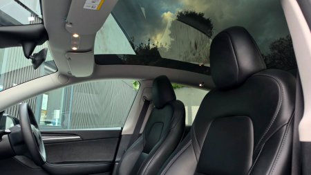 2023 Tesla Model Y - photo 28