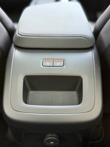 2026 Volvo XC60 - photo 35