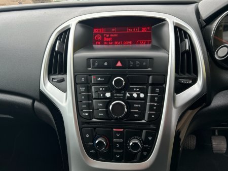 2015 Opel Astra - photo 9