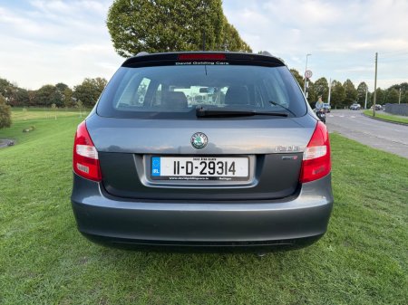 2011 Skoda Fabia - photo 4
