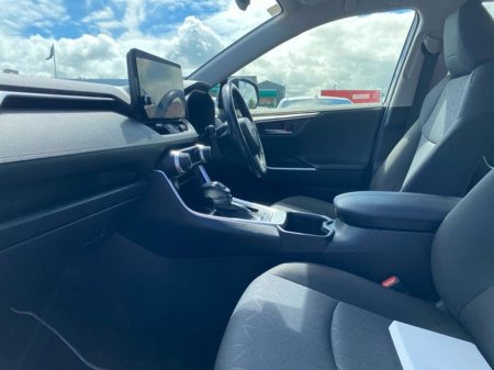 2024 Toyota RAV4 - photo 6