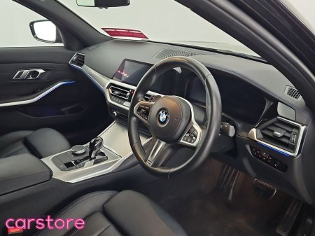 2022 BMW 3-Series - photo 9