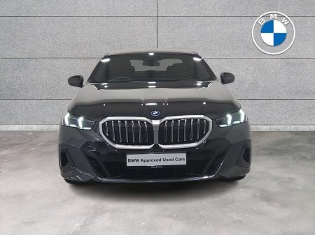 2026 BMW 5-Series - photo 16