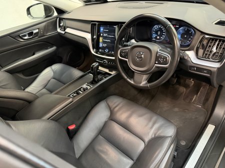 2019 Volvo V60 - photo 16
