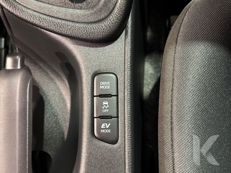 2024 Toyota Yaris - photo 16