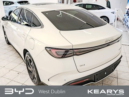 2026 BYD Seal 6 - photo 2