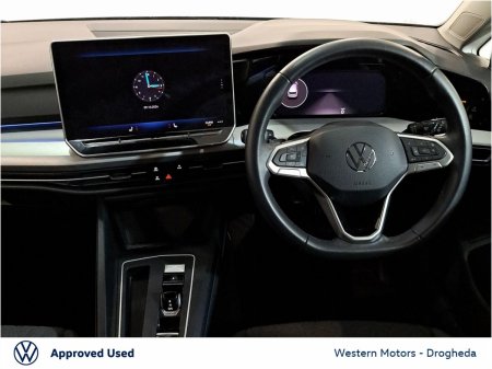 2026 Volkswagen Golf - photo 2