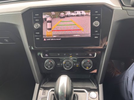 2020 Volkswagen Passat - photo 16