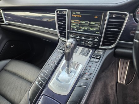 2016 Porsche Panamera - photo 17