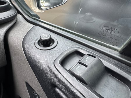 2022 Ford Transit Custom - photo 16